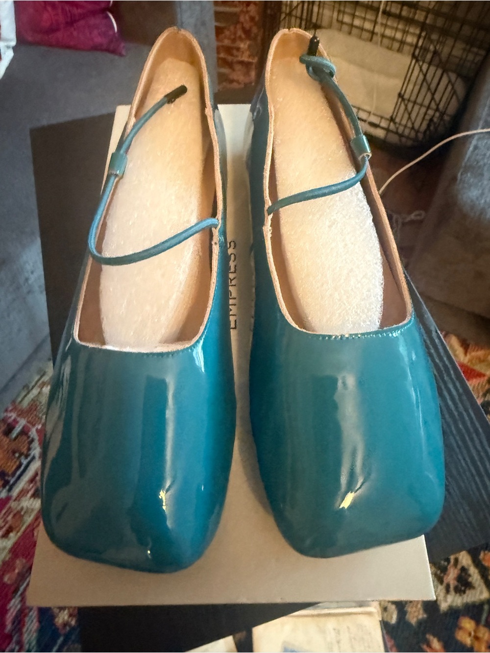 Empress Patent Teal Square-Toe Mary Jane Flats Size EU 40 US 8.5 - 9